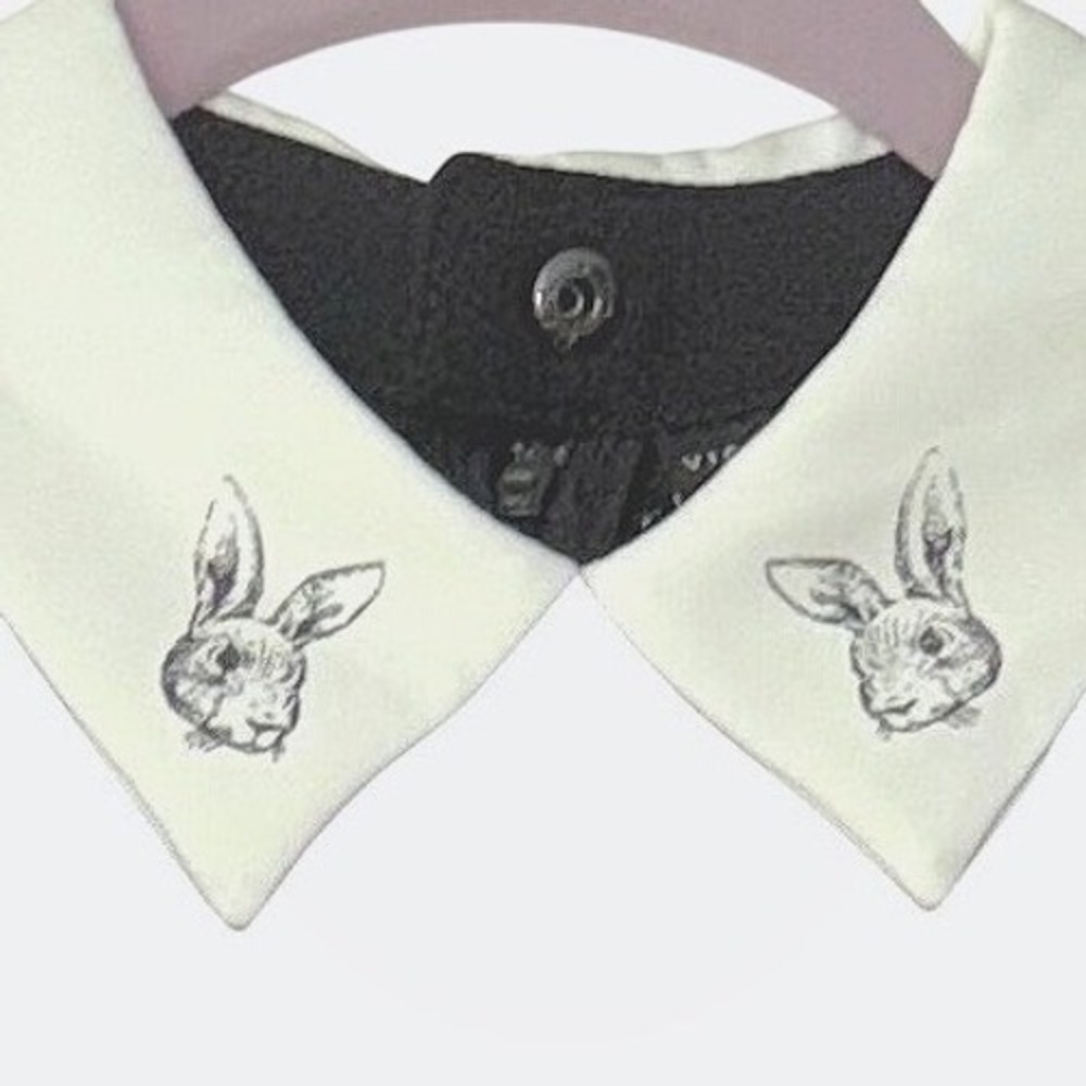 Victoria Beckham Black Shift Dress White Rabbit Embroidered Collar Small NWT - Picture 3 of 7